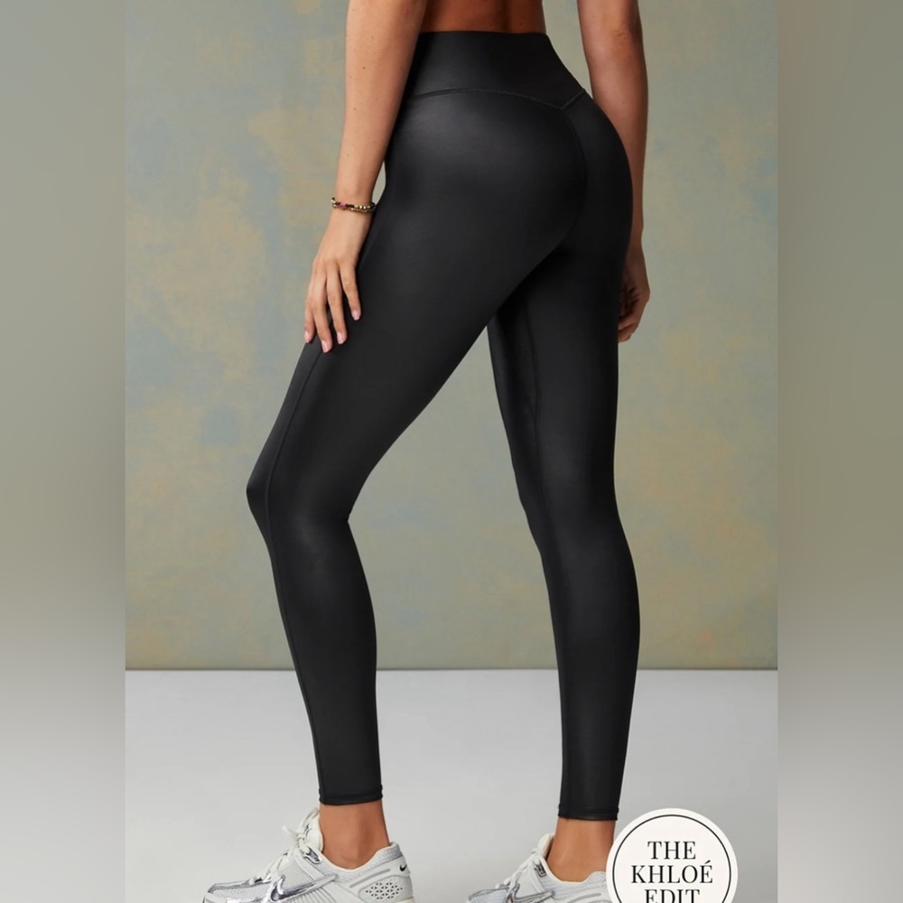 Fabletics Motion 365+ Shiny Black Leggings
